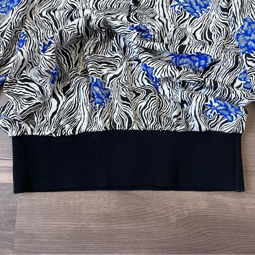 Vintage 80s Evanna Pleated Skirt & Blouse Set - Zebra & Blue Flower Print - Sz M - Picture 8 of 17